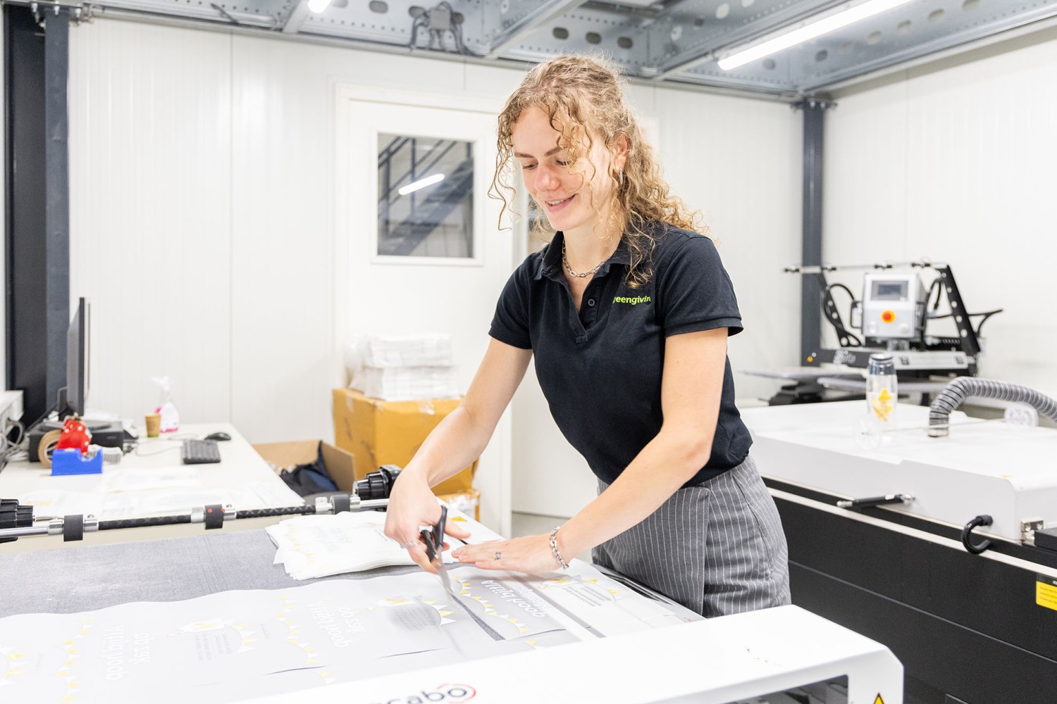Sustainable polos printed with logo