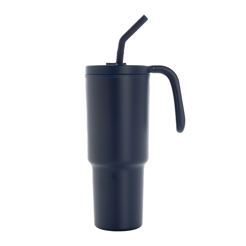 Tumbler with straw and handle - Image 6