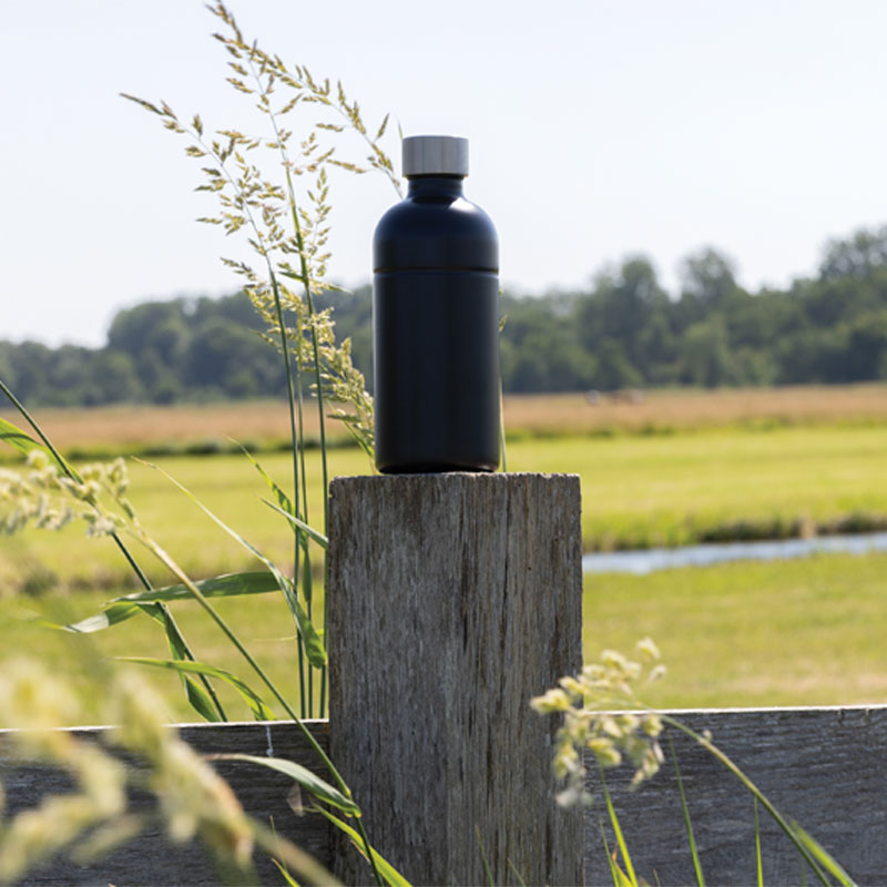 Sustainable soda bottle - Image 2