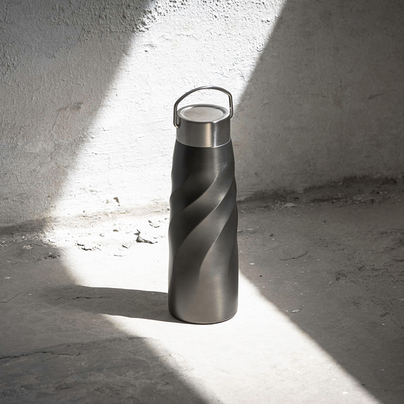 Thermos travel bottle - Image 5