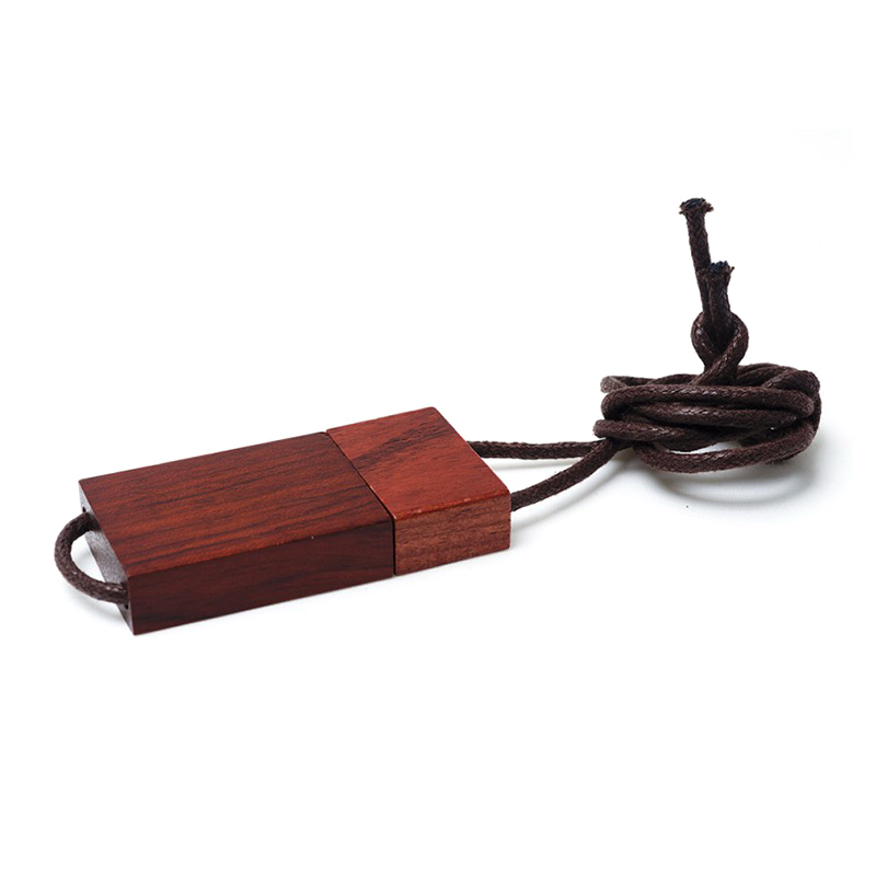 Wooden USB with cord - Image 3