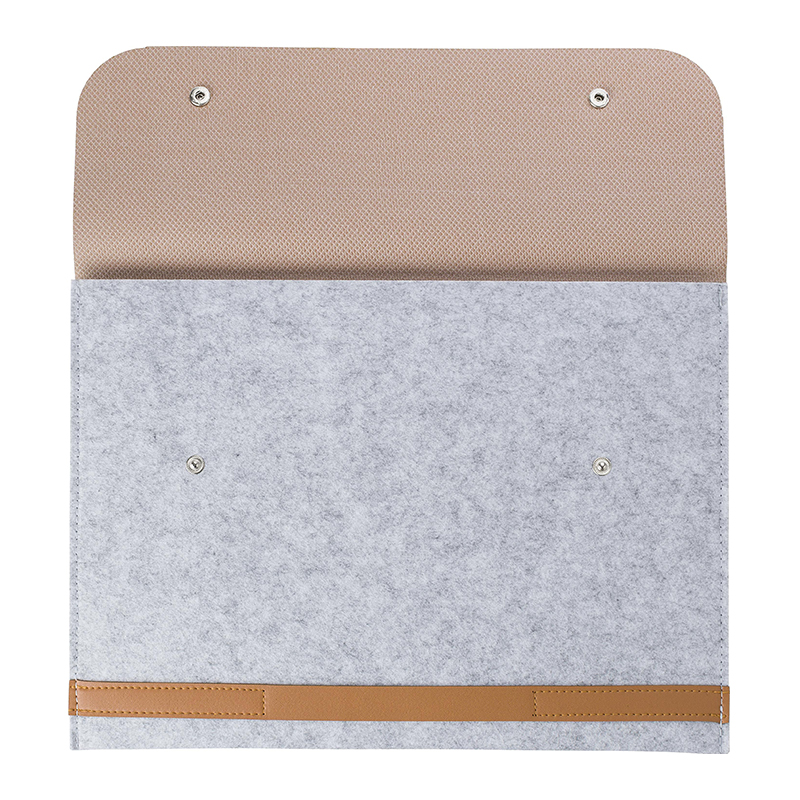 Laptop pouch RPET felt - Image 3