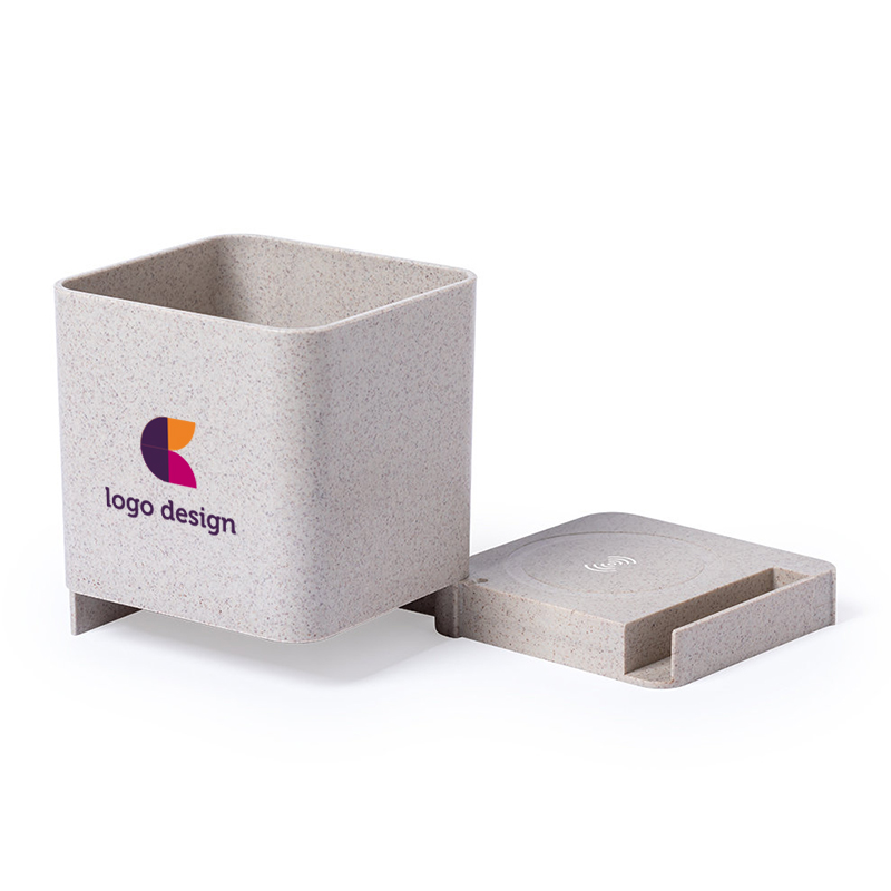 Wheat straw penholder