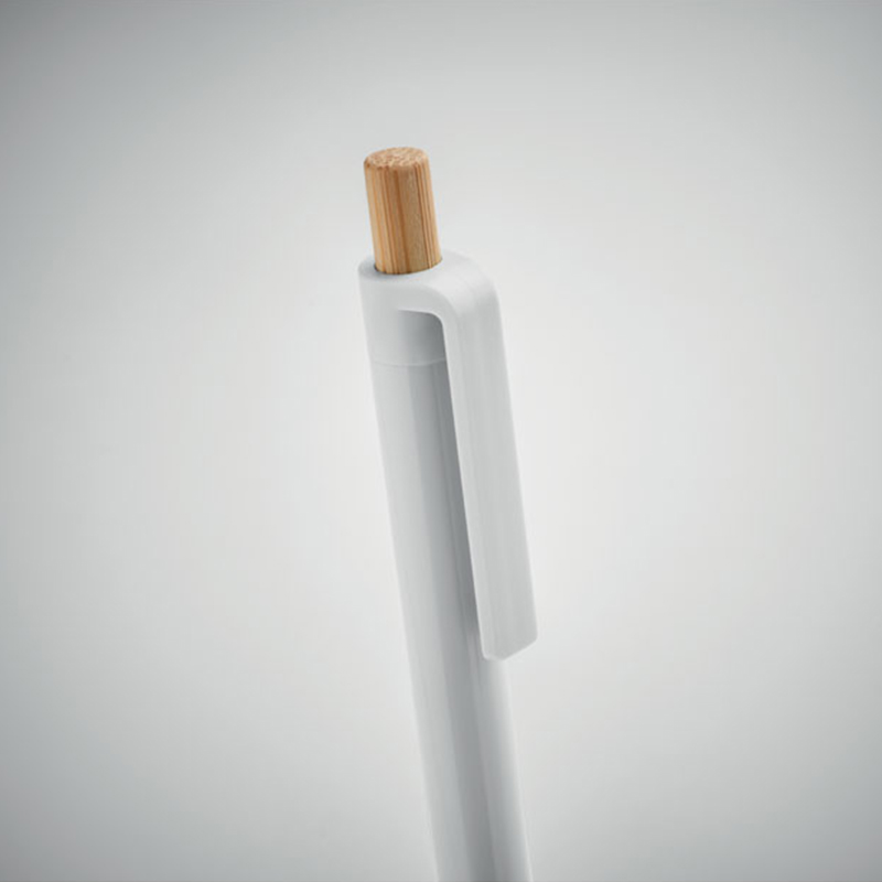 Pen with bamboo detail - Image 3