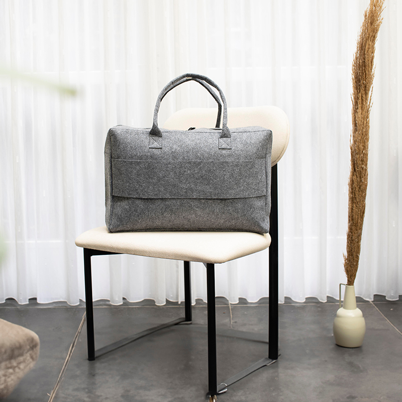Travel bag RPET felt - Image 4