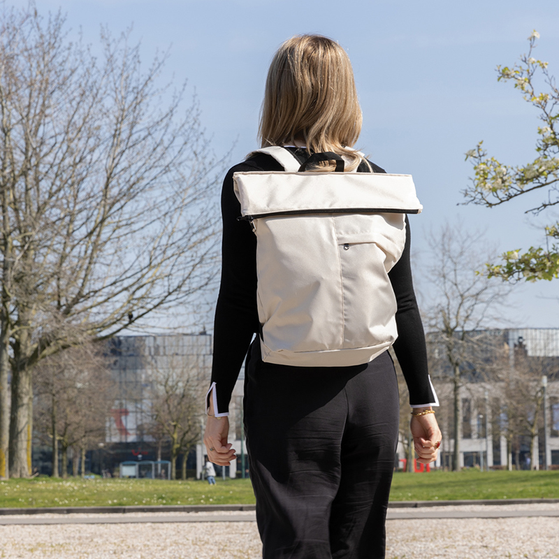 Foldable RPET backpack - Image 4