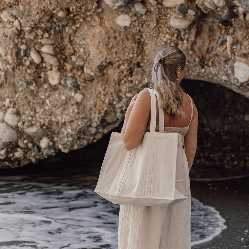 VINGA recycled tote bag - Image 2