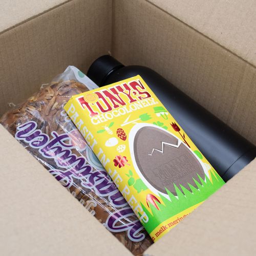 Easter box with water bottle - Image 2